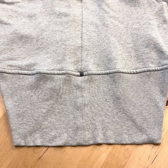 Wilfred Aritzia Diderot Cocoon Shawl Cardigan Sweater XXS XS Grey Silver Studs - Picture 8 of 10